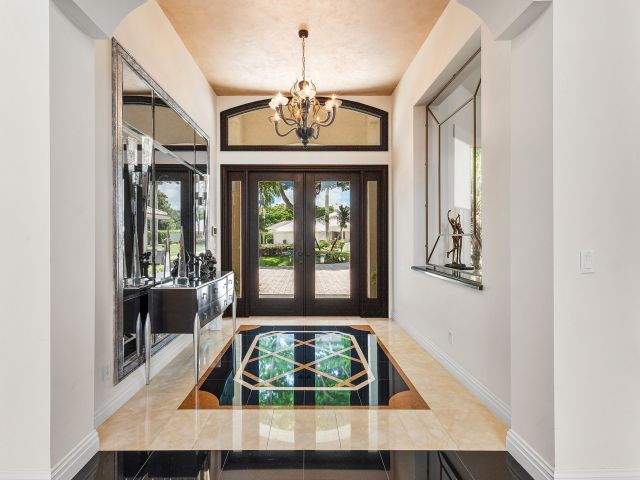 Home for sale at 17582 Bocaire Way - photo 6223364