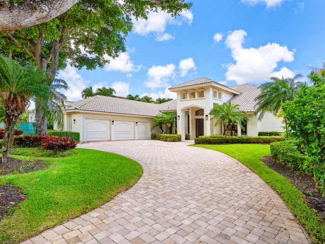 Home for sale at 17582 Bocaire Way - photo 6223367