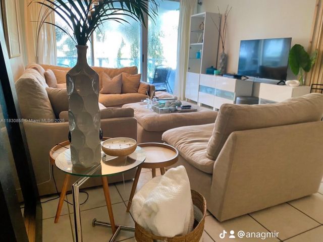 Apartment for rent  Unit #308 - photo 6227225