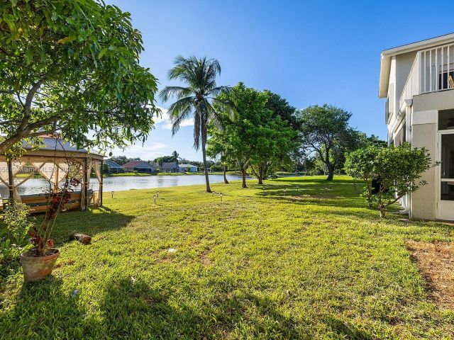 Home for sale at 620 NW 204th Ave - photo 6228149