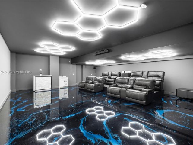 Home for sale at 620 NW 204th Ave - photo 6228153