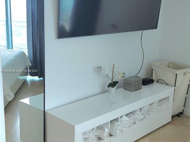 Apartment for sale  Unit #3214 - photo 6239010