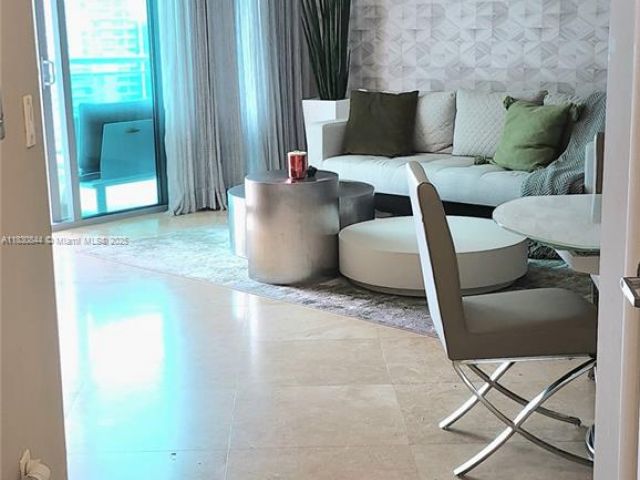 Apartment for sale  Unit #3214 - photo 6239023