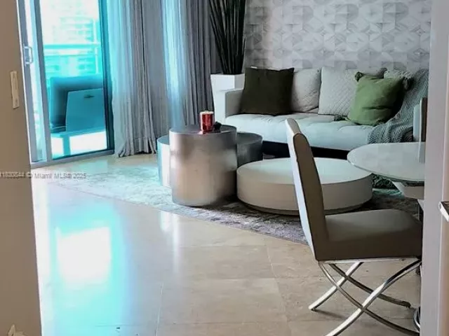 2-bedroom condo for sale in Miami - 350 S Miami Ave 3214 - MondialRealty