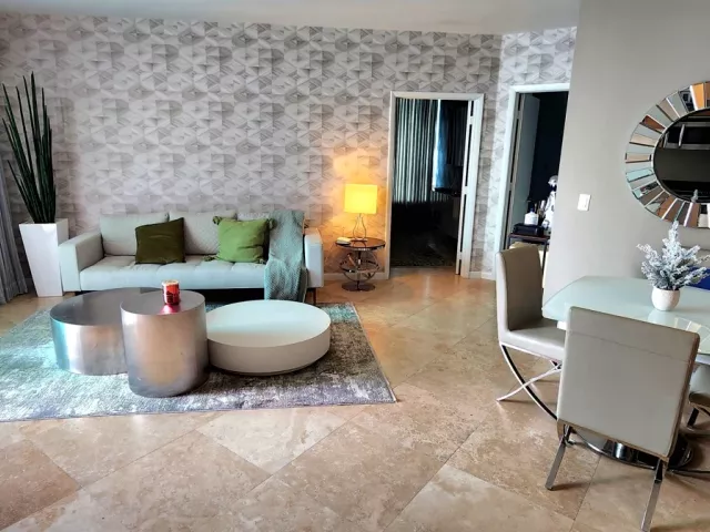 2-bedroom condo for sale in Miami - 350 S Miami Ave 3214 - MondialRealty