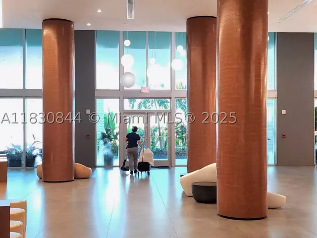 2-bedroom condo for sale in Miami - 350 S Miami Ave 3214 - MondialRealty