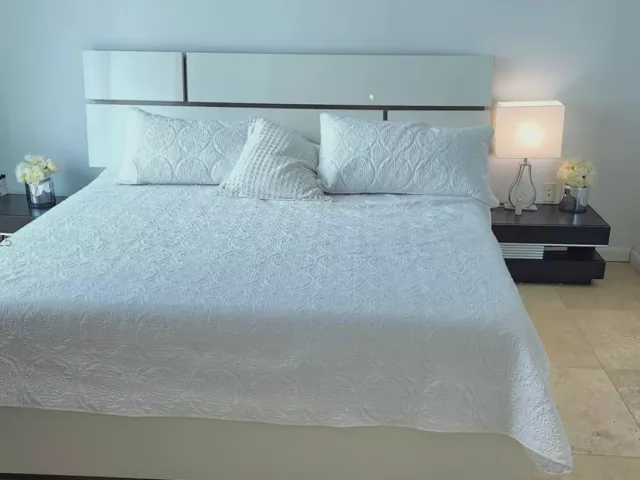 2-bedroom condo for sale in Miami - 350 S Miami Ave 3214 - MondialRealty