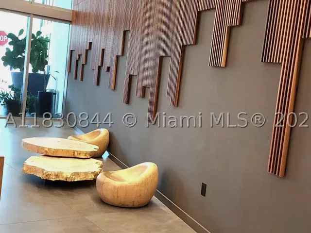 2-bedroom condo for sale in Miami - 350 S Miami Ave 3214 - MondialRealty