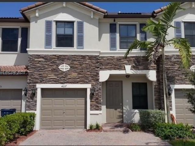 Home for sale at 4217 SW 164th CT 4217 - photo 6230205