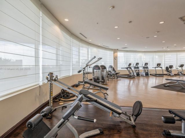 Apartment for rent  Unit #1602 - photo 6224886