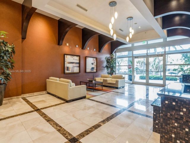 Apartment for rent  Unit #1602 - photo 6224887