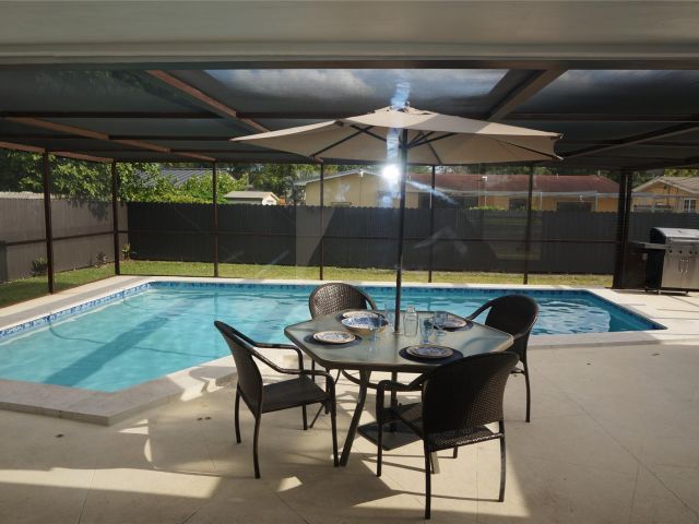 Home for sale at 9220 SW 56th St - photo 6225099