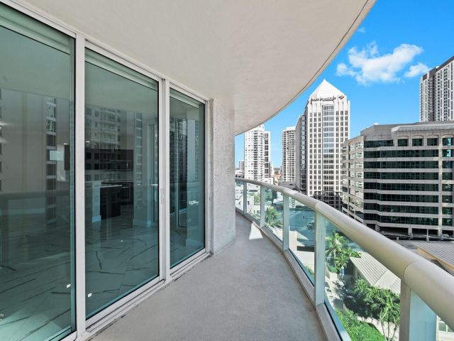 Apartment for rent  Unit #1509 - photo 6224956