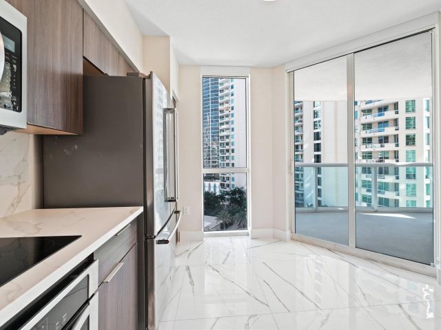 Apartment for rent  Unit #1509 - photo 6224961