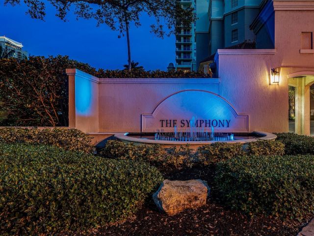 Apartment for sale  Unit #517 - photo 6233623