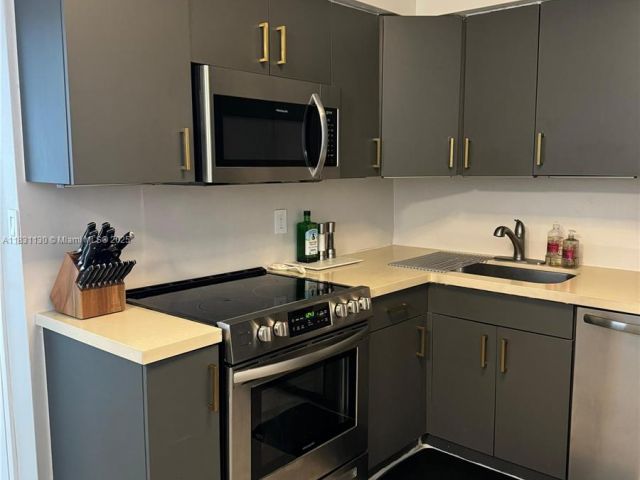 Apartment for sale  Unit #3C - photo 6227280