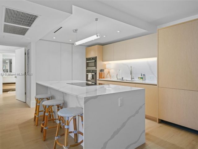 Apartment for sale  Unit #407 - photo 6227931