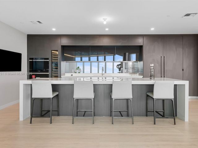 Apartment for sale  Unit #PH4912 - photo 6228633