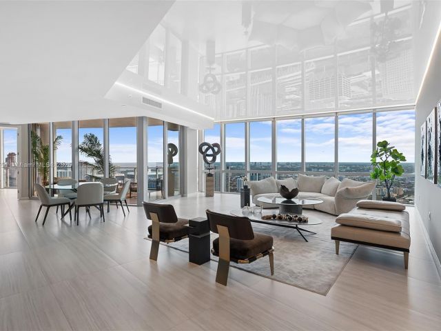 Apartment for sale  Unit #PH4912 - photo 6228636