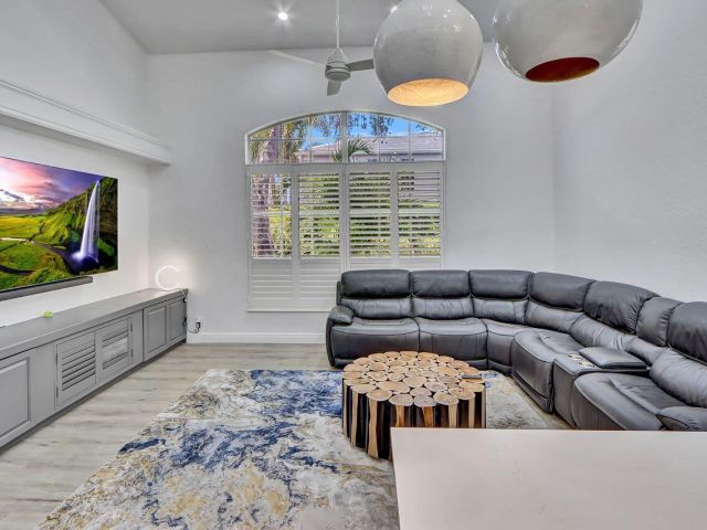 Home for sale at 6631 NW 43rd Terrace - photo 6252391