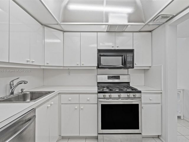 Apartment for sale  Unit #216 - photo 6229907