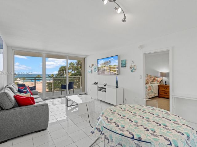 Apartment for sale  Unit #216 - photo 6229915