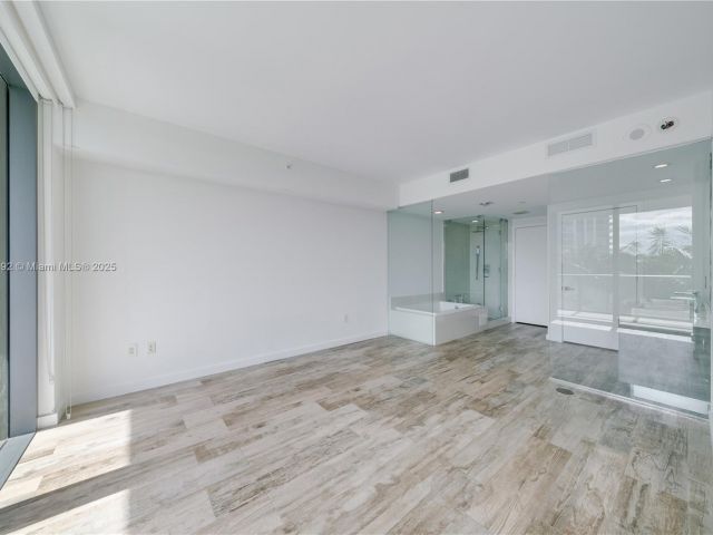 Apartment for sale  Unit #802 - photo 6709026
