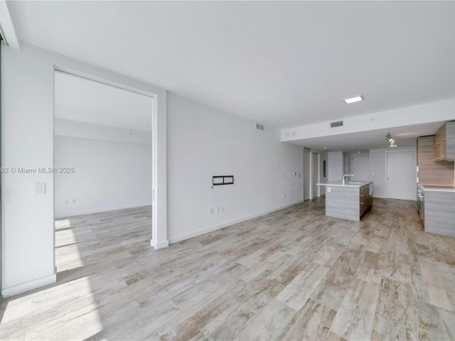 Apartment for sale  Unit #802 - photo 6709028