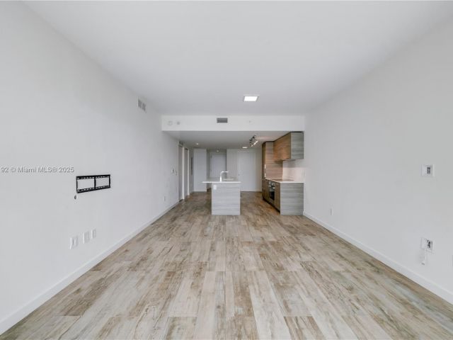 Apartment for sale  Unit #802 - photo 6709030