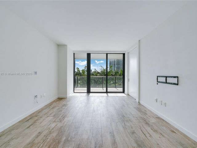 Apartment for sale  Unit #802 - photo 6709034