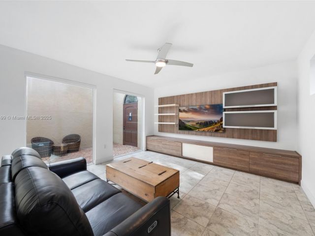 Home for sale at 440 Rosaro Ave - photo 6227905