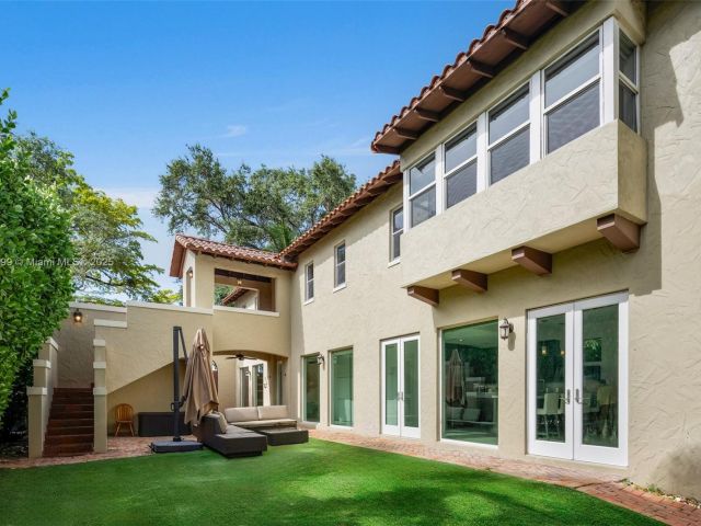 Home for sale at 440 Rosaro Ave - photo 6227915