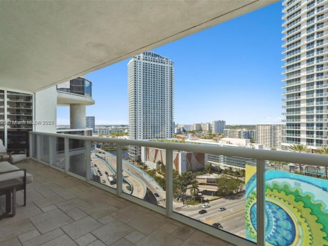 Apartment for rent  Unit #1810 - photo 6230219