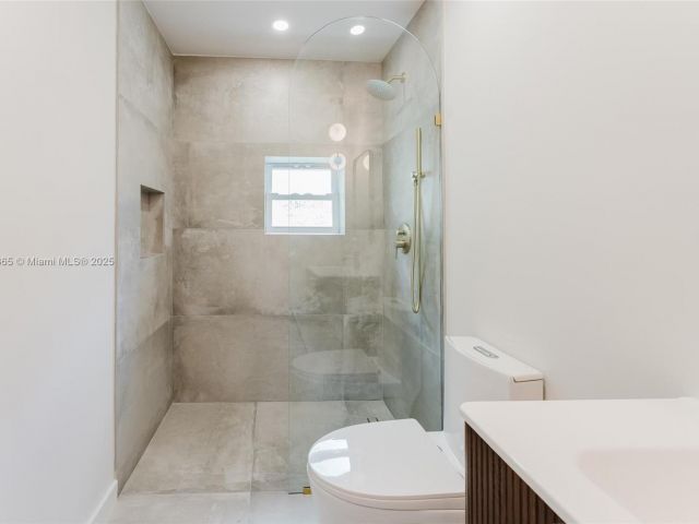 Home for sale at 1430 SW 32nd Ct - photo 6228245