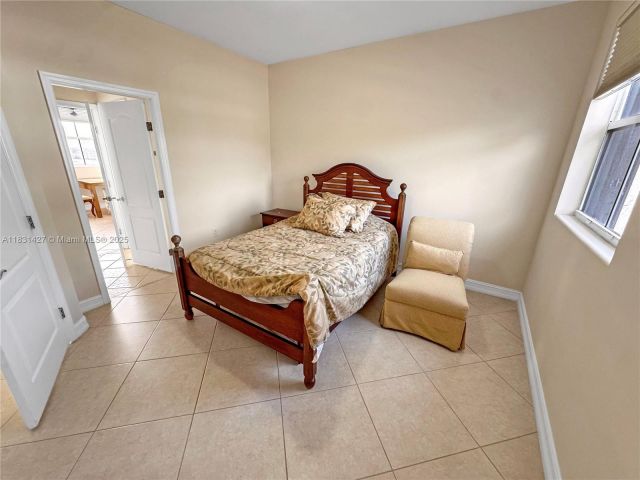 Home for sale at 21033 NE 32nd Ave - photo 6228974