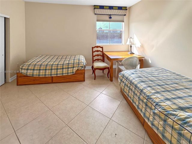 Home for sale at 21033 NE 32nd Ave - photo 6228975