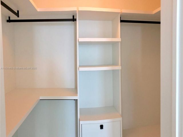 Apartment for sale  Unit #705 - photo 6229232