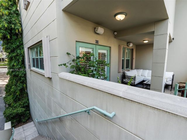 Home for sale at 618 Valencia Ave 101 - photo 6228910