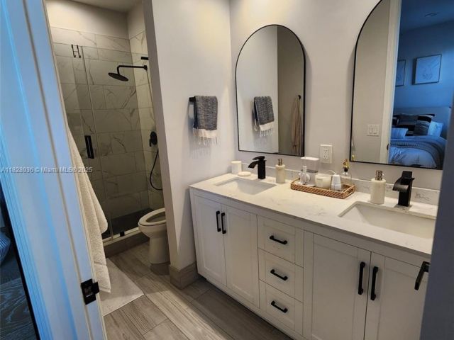 Home for sale at 706 SW 147th Ave - photo 6228686