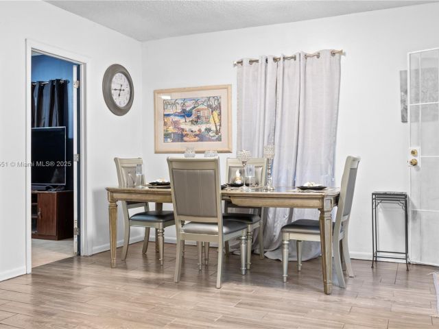 Home for rent at 600 NW 99th St A - photo 6233103