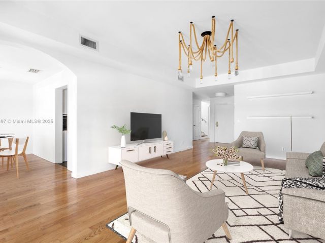 Home for rent at 1415 Sunset Harbour Dr 406 - photo 6242352