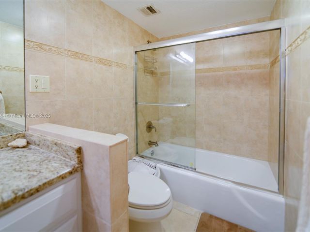 Apartment for sale  Unit #3P - photo 6230251