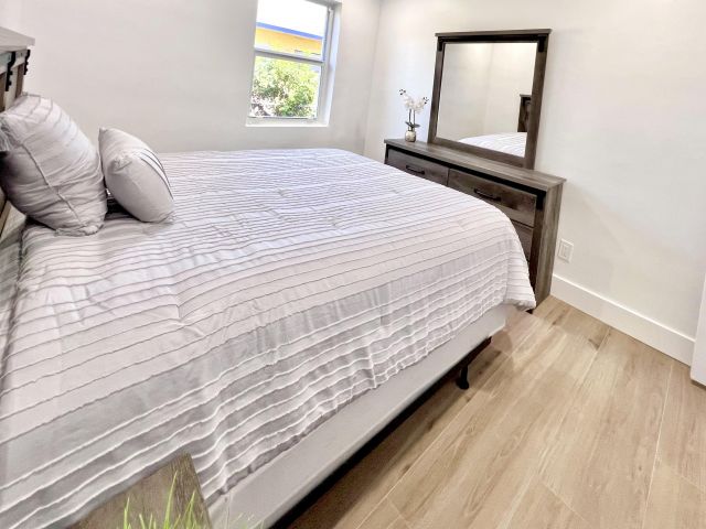 Home for sale at 118 SW 9th Avenue - photo 6767654