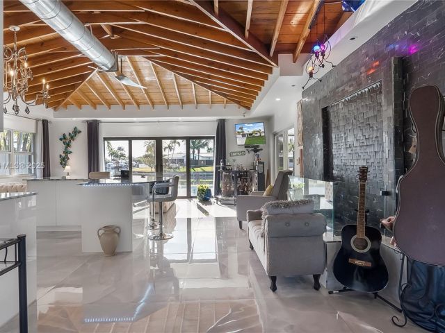 Home for sale at 380 SE 1st Ter - photo 6248586