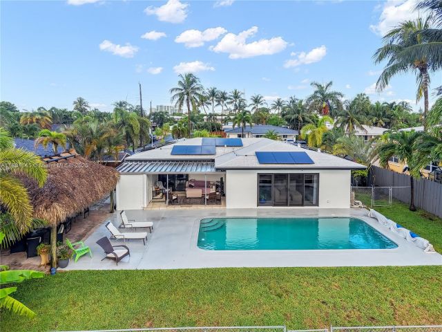 Home for sale at 380 SE 1st Ter - photo 6248594