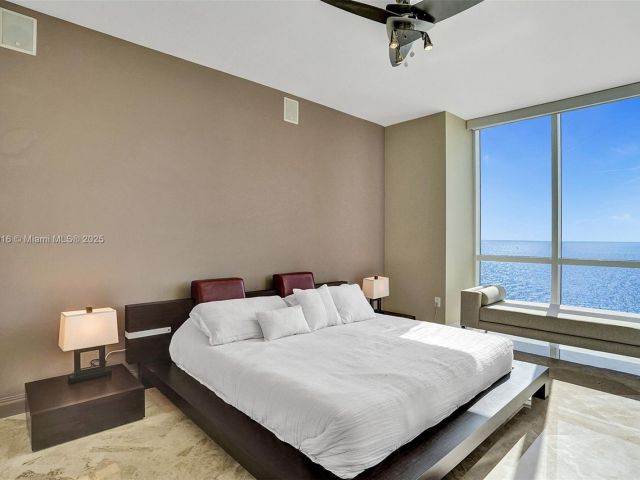 Apartment for rent  Unit #4206 - photo 6232839