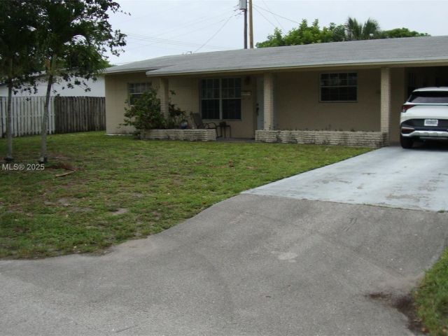 Home for sale at 1500 NE 33rd Ct - photo 6232453