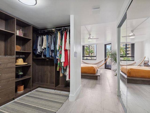 Apartment for sale  Unit #412 - photo 6236653