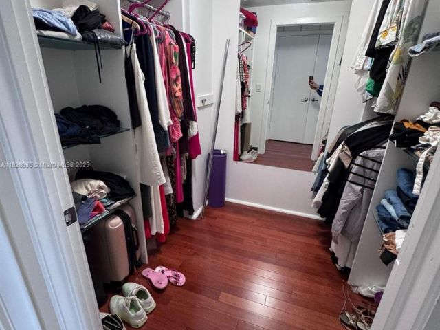 Apartment for sale  Unit #422 - photo 6235449