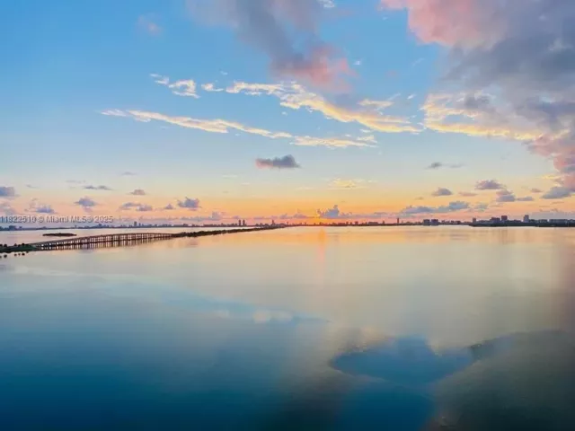 Apartment for sale  Unit #1407 - photo 6236619